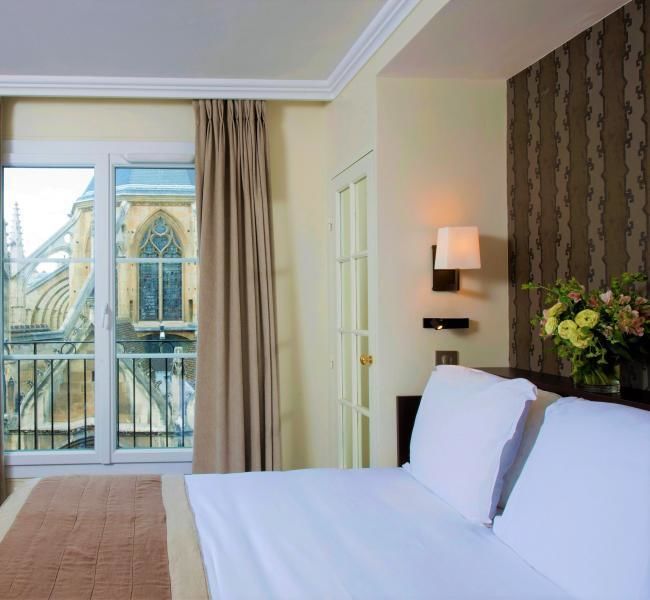 Hotel Henri IV - Room